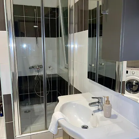 Vivien Apartmán